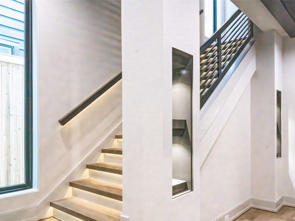 409 W Saulnier Street, Houston TX 77019