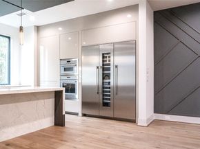 409 W Saulnier Street, Houston TX 77019