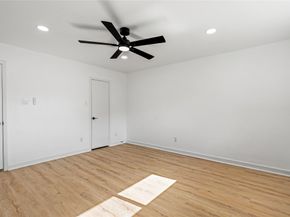 5823 Ettrick Drive, Houston TX 77035