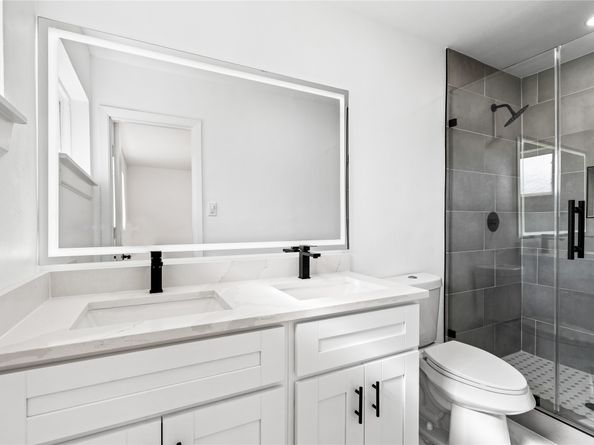 5823 Ettrick Drive, Houston TX 77035