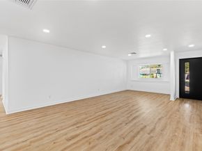 5823 Ettrick Drive, Houston TX 77035