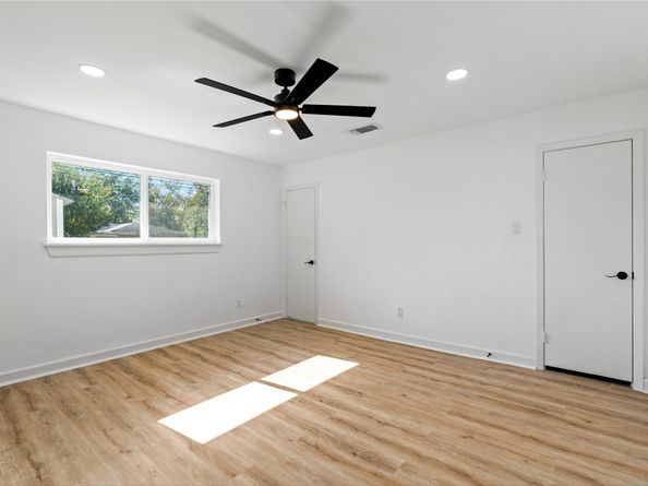 5823 Ettrick Drive, Houston TX 77035