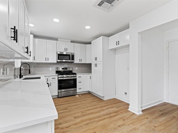 5823 Ettrick Drive, Houston TX 77035