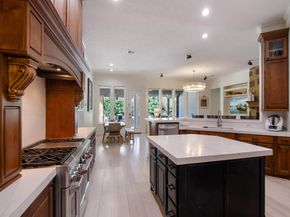 7242 Lake Paloma Trl, The Woodlands TX 77389