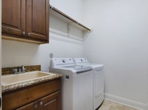 7242 Lake Paloma Trl, The Woodlands TX 77389