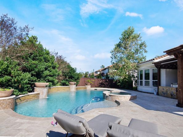 7242 Lake Paloma Trl, The Woodlands TX 77389