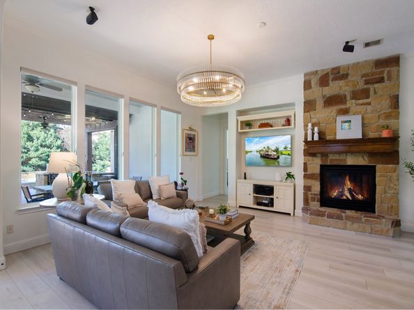 7242 Lake Paloma Trl, The Woodlands TX 77389