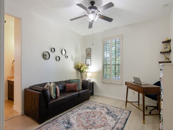 7242 Lake Paloma Trl, The Woodlands TX 77389