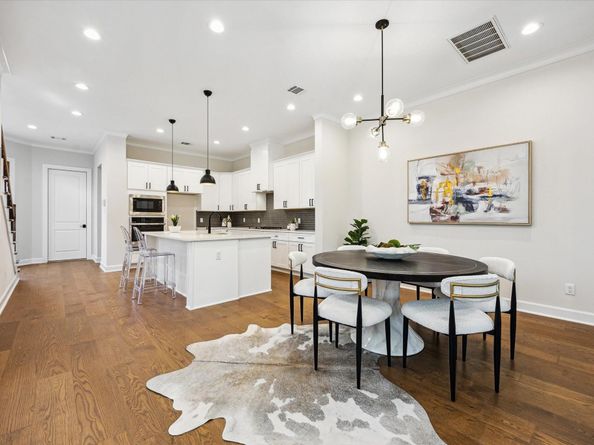 1303 Cordell Street B, Houston TX 77009