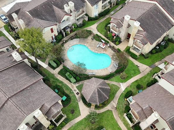 2120 El Paseo Street 1403, Houston TX 77054