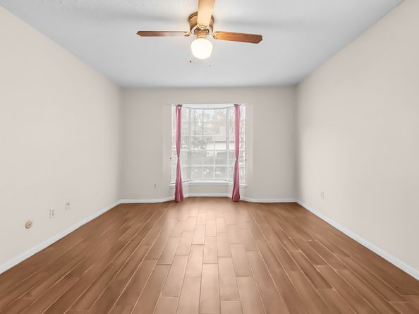 2120 El Paseo Street 1403, Houston TX 77054