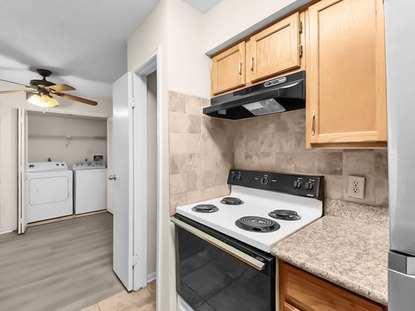 2120 El Paseo Street 1403, Houston TX 77054