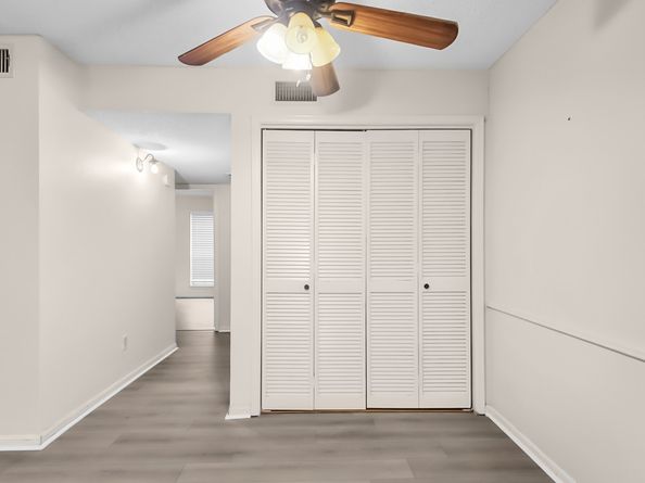 2120 El Paseo Street 1403, Houston TX 77054