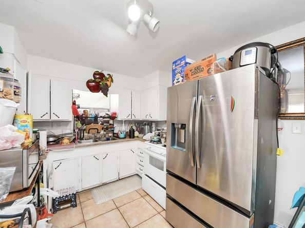 3329 Stassen Street, Houston TX 77051