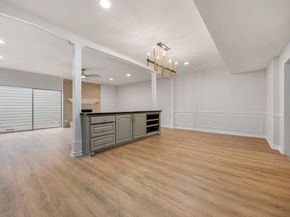 1746 S Gessner Road, Houston TX 77063