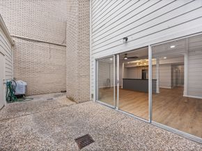 1746 S Gessner Road, Houston TX 77063