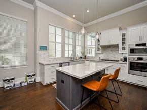 6054 Kansas Street, Houston TX 77007