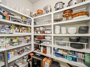 6054 Kansas Street, Houston TX 77007