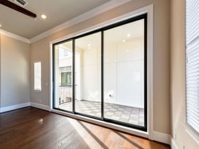 6054 Kansas Street, Houston TX 77007