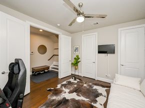 6054 Kansas Street, Houston TX 77007