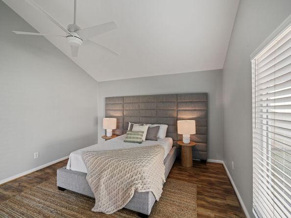 11422 Lakeside Place Drive, Houston TX 77077