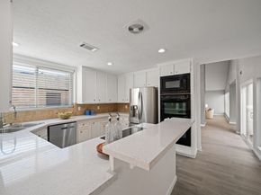 11422 Lakeside Place Drive, Houston TX 77077