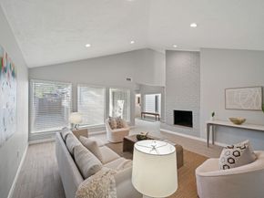 11422 Lakeside Place Drive, Houston TX 77077