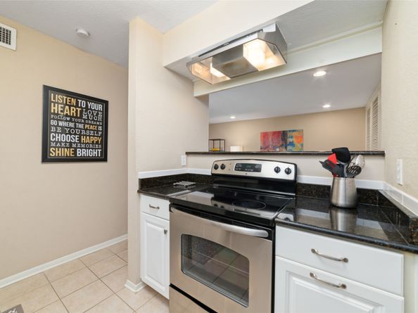 3131 Cummins 87, Houston TX 77027