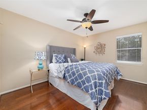 3131 Cummins 87, Houston TX 77027