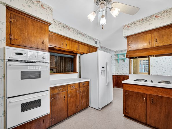 5223 Wigton Drive, Houston TX 77096