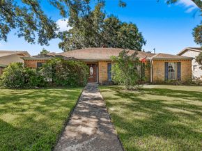 5223 Wigton Drive, Houston TX 77096