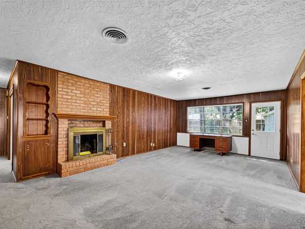 5223 Wigton Drive, Houston TX 77096