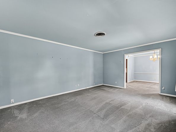 5223 Wigton Drive, Houston TX 77096