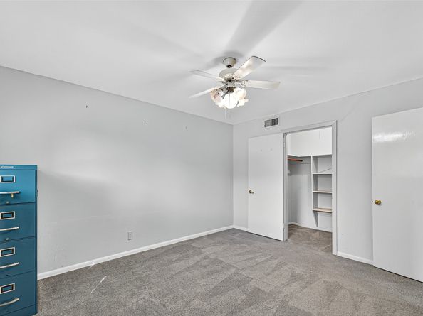 5223 Wigton Drive, Houston TX 77096