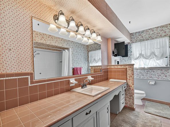 5223 Wigton Drive, Houston TX 77096