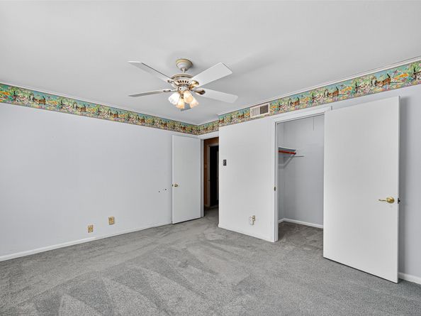 5223 Wigton Drive, Houston TX 77096