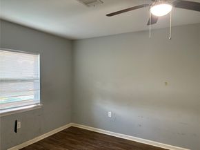 5225 Longmeadow Street, Houston TX 77033