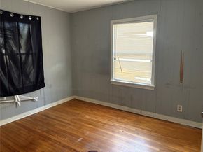 5225 Longmeadow Street, Houston TX 77033