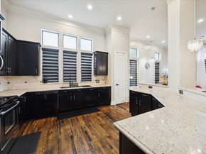 5820 Darling Street, Houston TX 77007