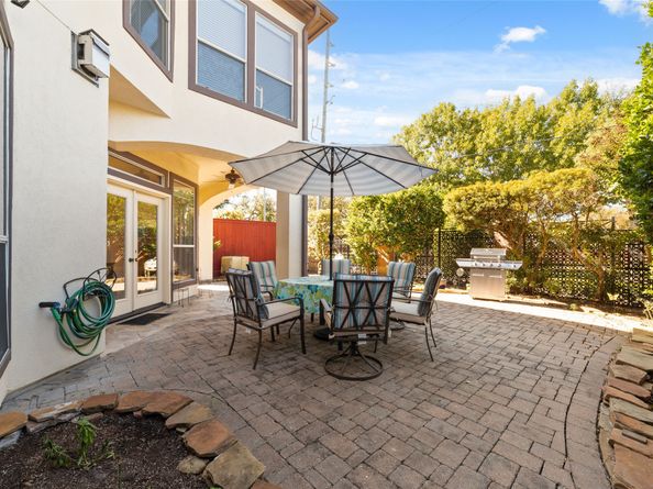 1126 Gardencrest Lane, Houston TX 77077