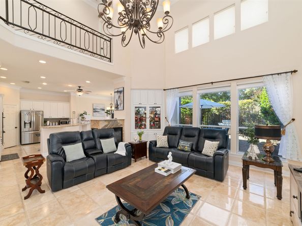 1126 Gardencrest Lane, Houston TX 77077