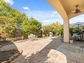 1126 Gardencrest Lane, Houston TX 77077