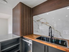 2929 Buffalo Speedway A204, Houston TX 77098