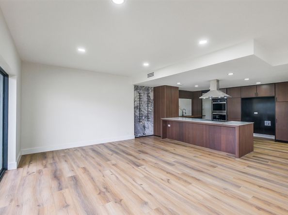 2929 Buffalo Speedway A204, Houston TX 77098