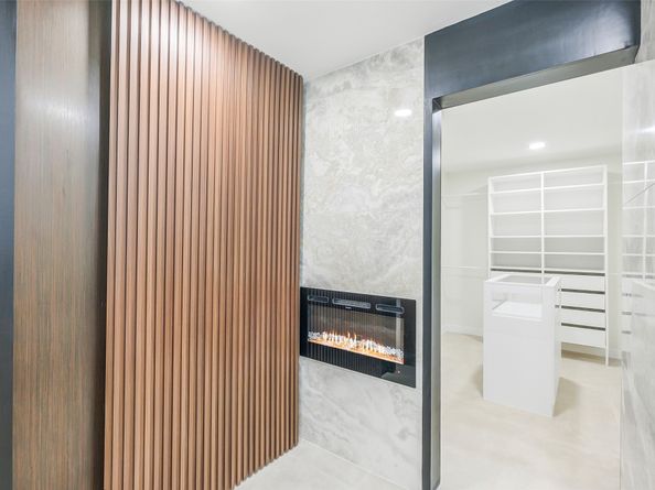 2929 Buffalo Speedway A204, Houston TX 77098