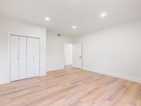 2929 Buffalo Speedway A204, Houston TX 77098