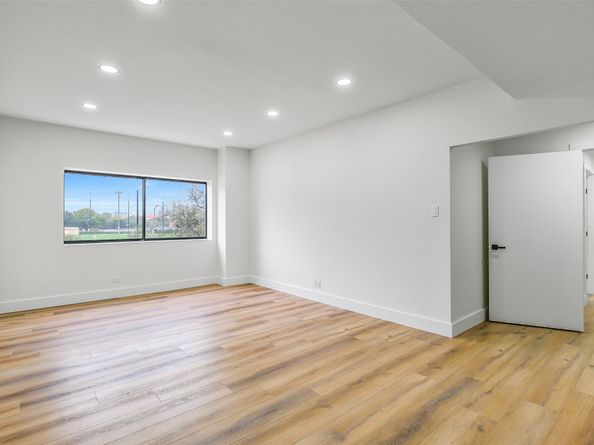 2929 Buffalo Speedway A204, Houston TX 77098