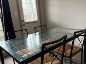 64 Neyland Street, Houston TX 77022