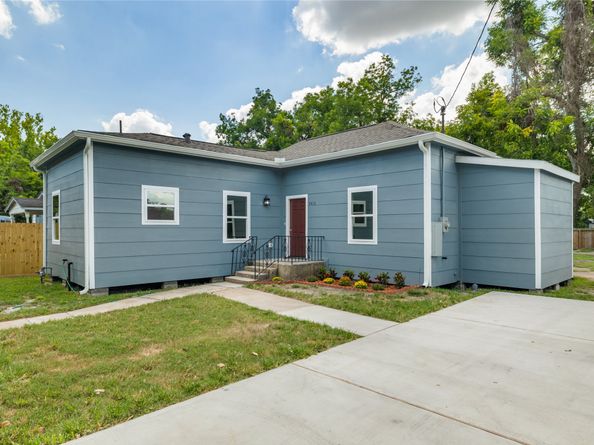 7415 Dyer Street, Houston TX 77088