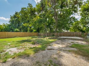7415 Dyer Street, Houston TX 77088